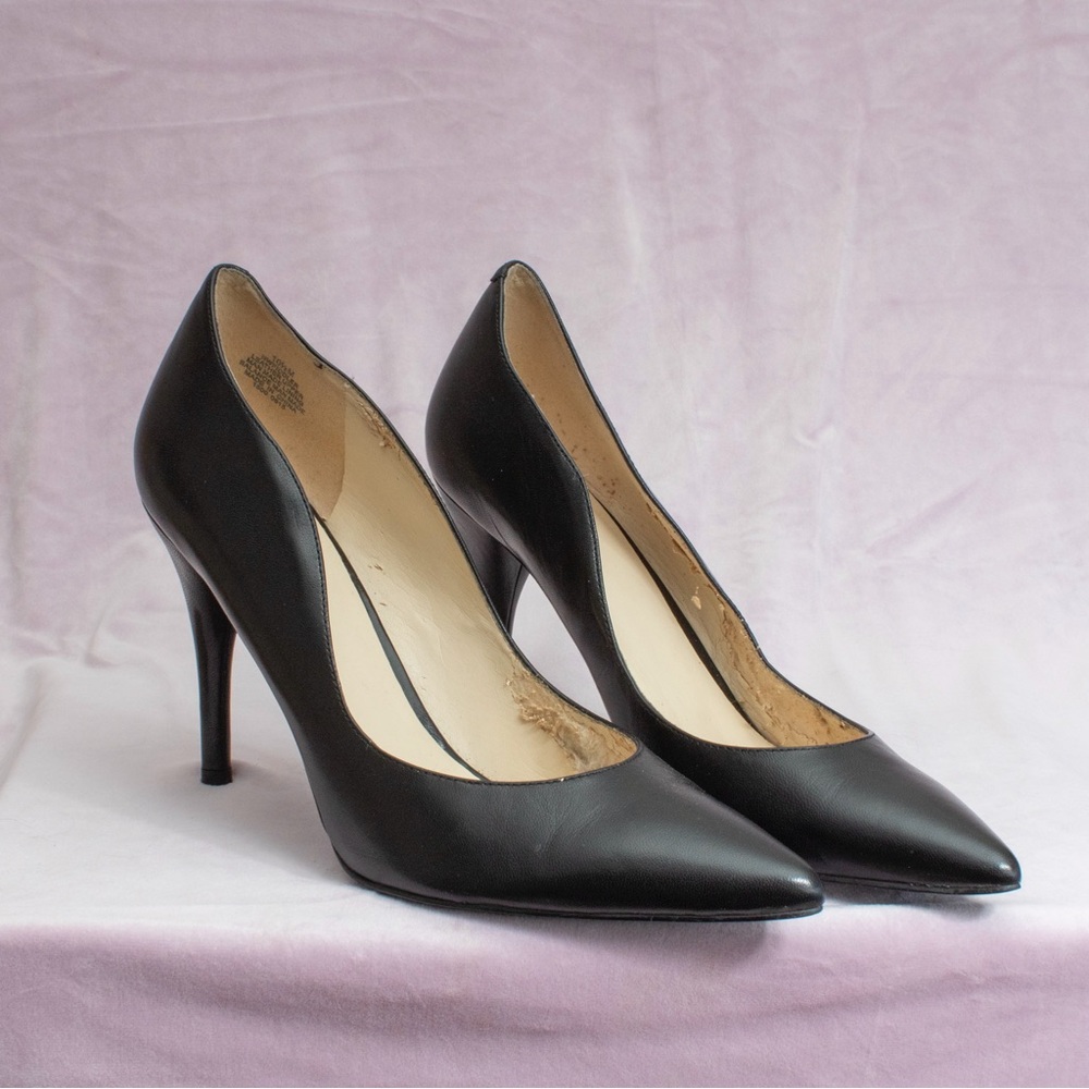 Beautiful Classic Nine West Stiletto Pumps Black Leather Sz 10.5